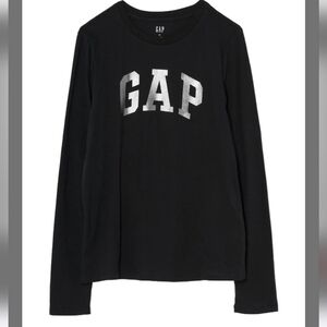 GAP Black Long Sleeve Tee with Classic Logo